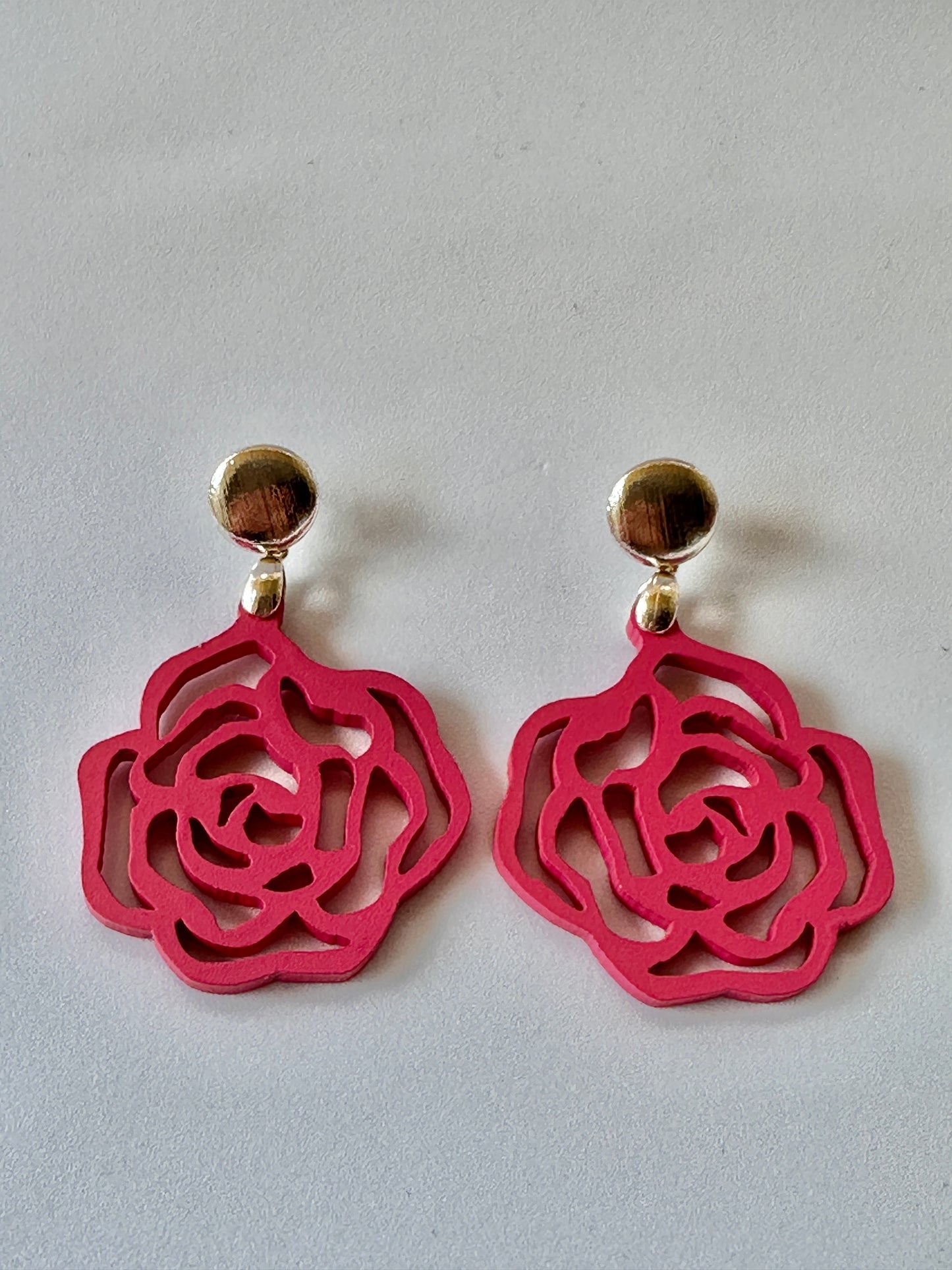 Hollow glass earrings
