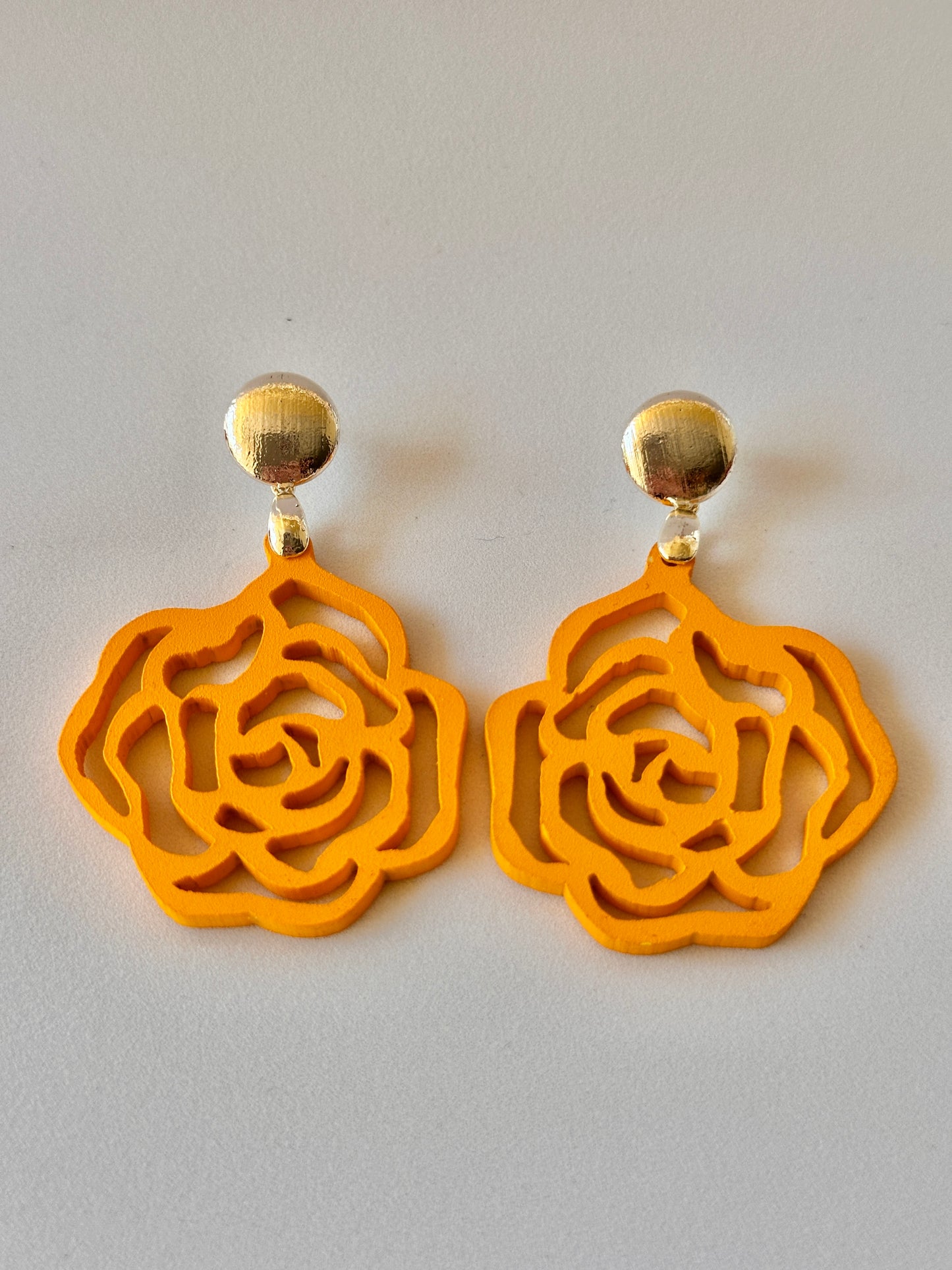 Hollow glass earrings